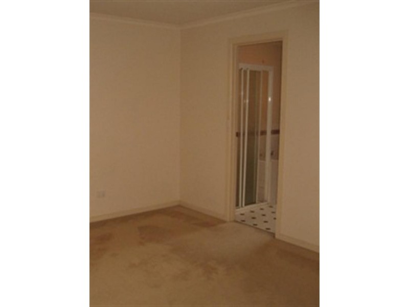 2/40 Medoro Grove, Mulgrave VIC 3170