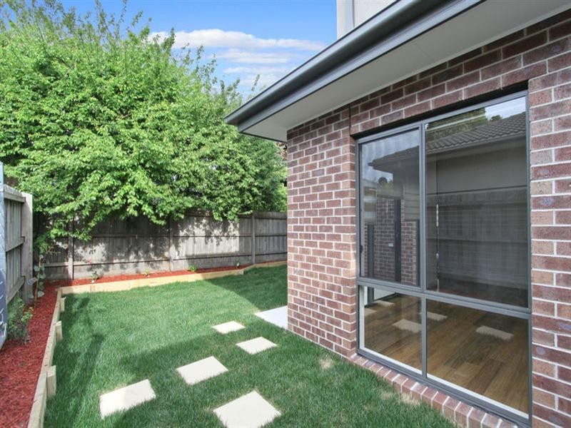 2/84 Moriah Street, Clayton VIC 3168