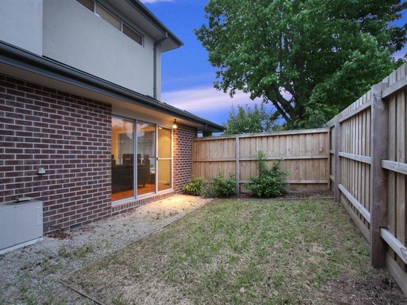 1/6 Hourigan Avenue, Clayton VIC 3168