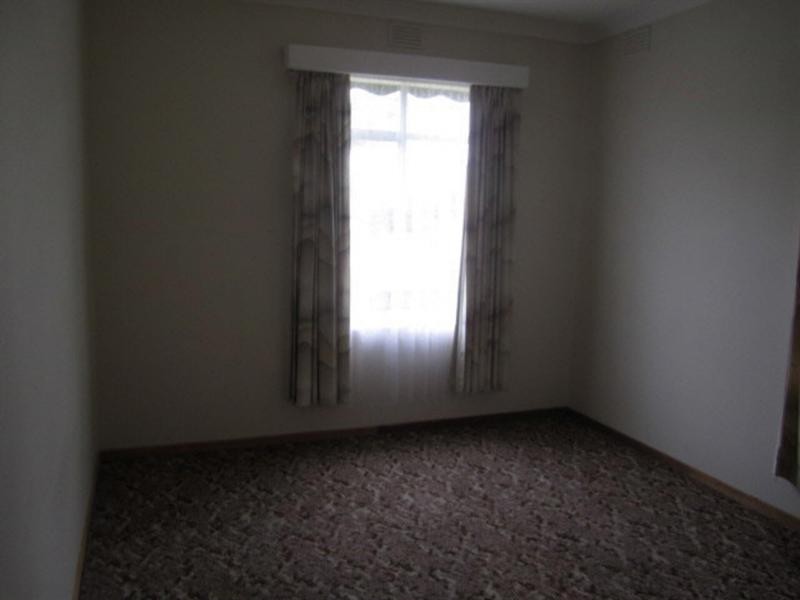 68 Power Avenue, Chadstone VIC 3148