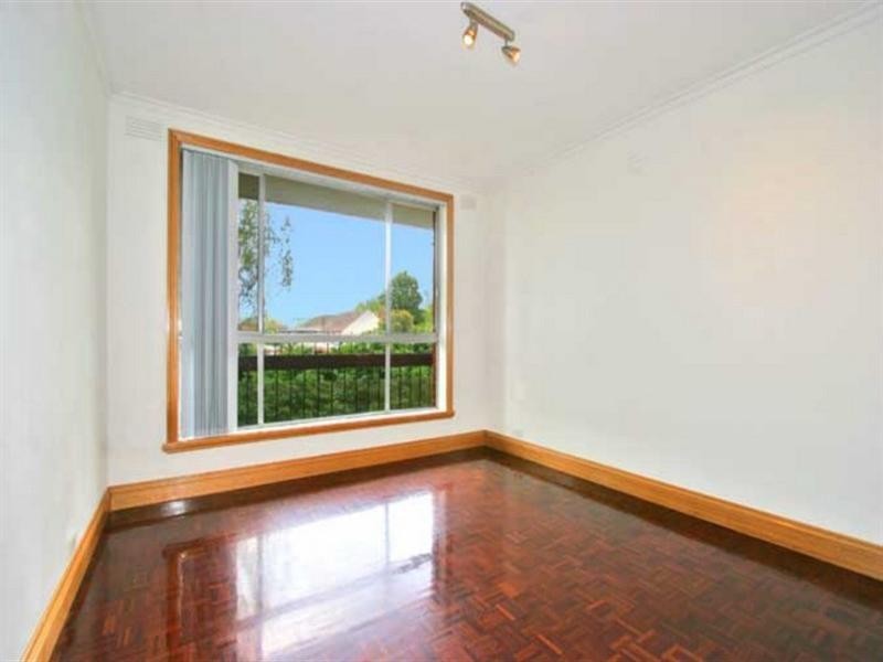 11/10 Albert Avenue, Oakleigh VIC 3166