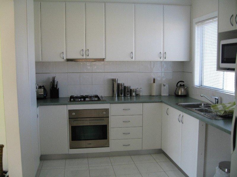 1/18 Alfred Grove, Oakleigh VIC 3166