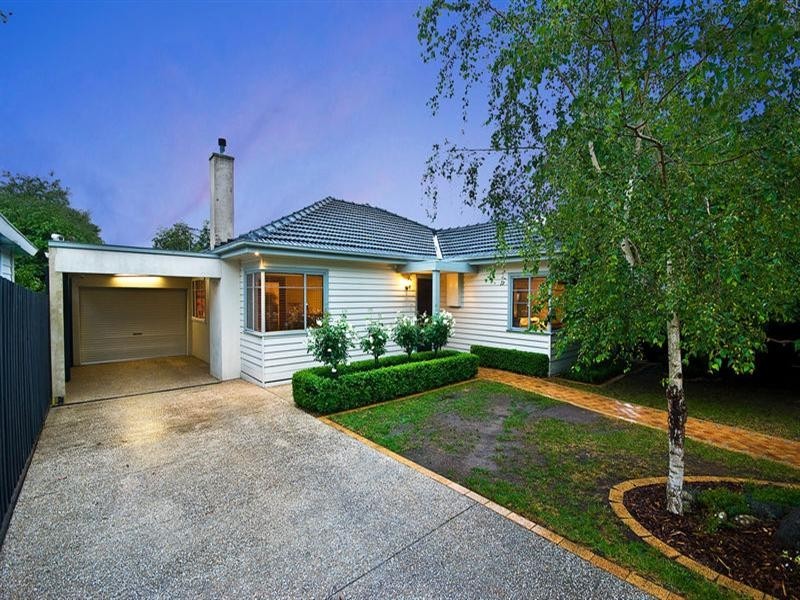 11 Daly Street, Oakleigh East VIC 3166
