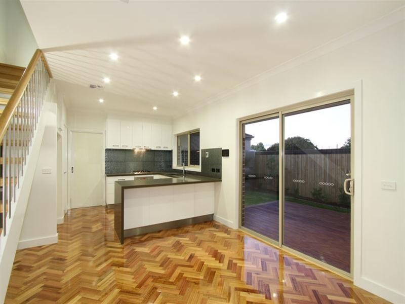 1/10 Cremin Court, Mount Waverley VIC 3149