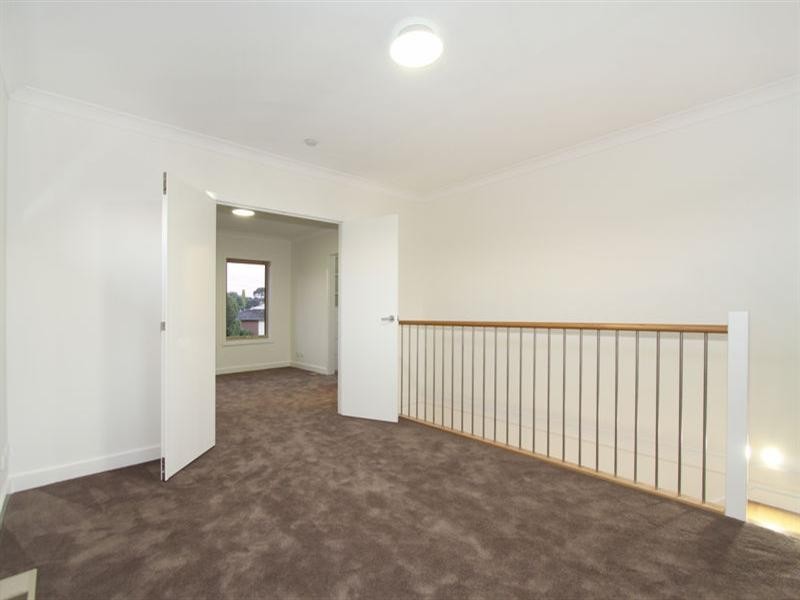 1/10 Cremin Court, Mount Waverley VIC 3149
