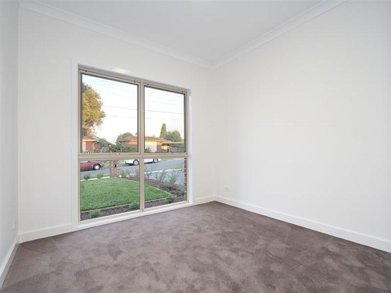 1/10 Cremin Court, Mount Waverley VIC 3149