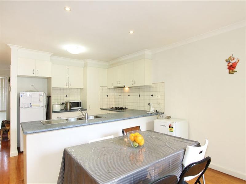 2/1095 North Road, Hughesdale VIC 3166