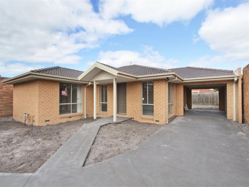 2/13 Elder Street, Clarinda VIC 3169