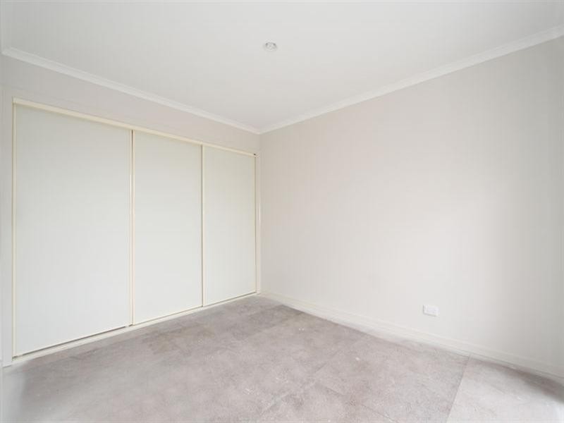 2/13 Elder Street, Clarinda VIC 3169