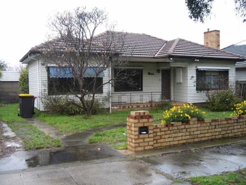 10 Prince Street, Clayton VIC 3168