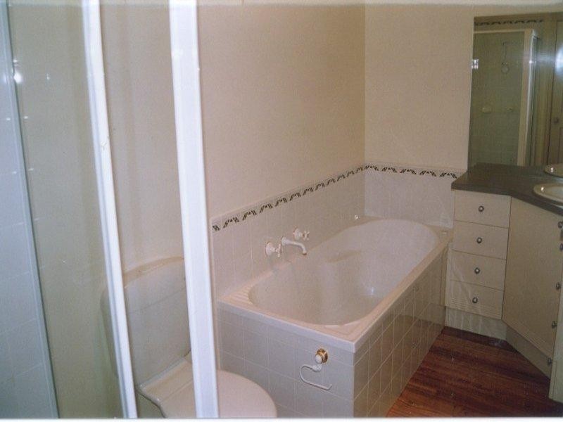 1/49-51 Portman Street, Oakleigh VIC 3166