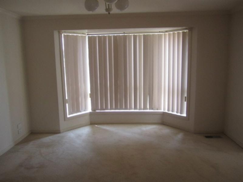 2/40 Medoro Grove, Mulgrave VIC 3170