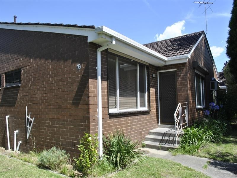 1/98 willesden Road, Hughesdale VIC 3166