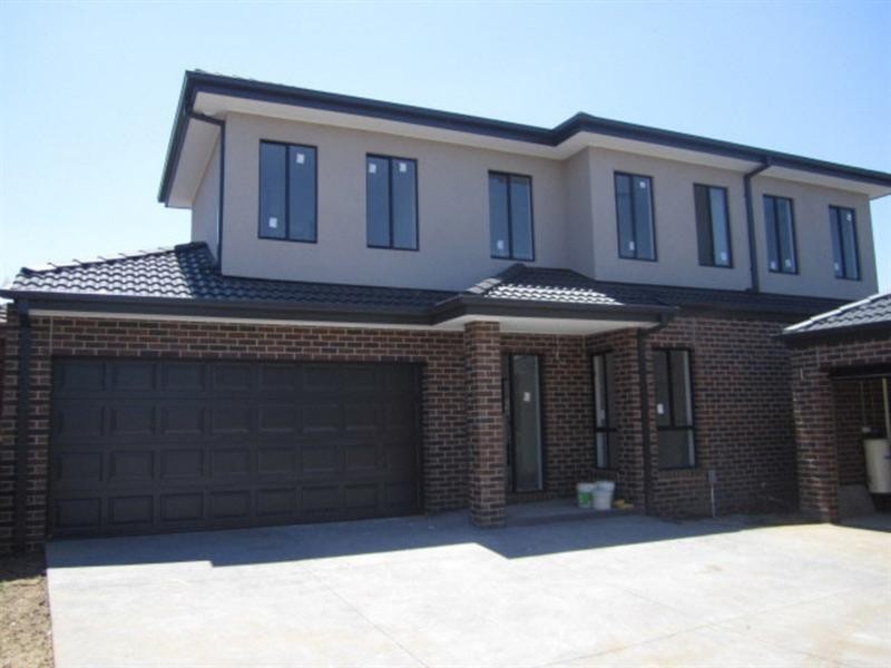 2/1819 Dandenong Road, Oakleigh East VIC 3166