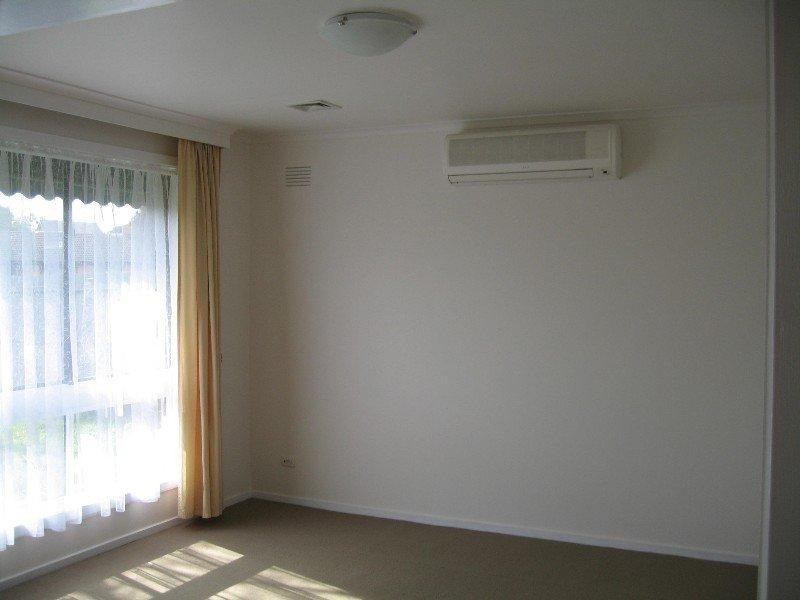 1/26 Rae Street, Chadstone VIC 3148