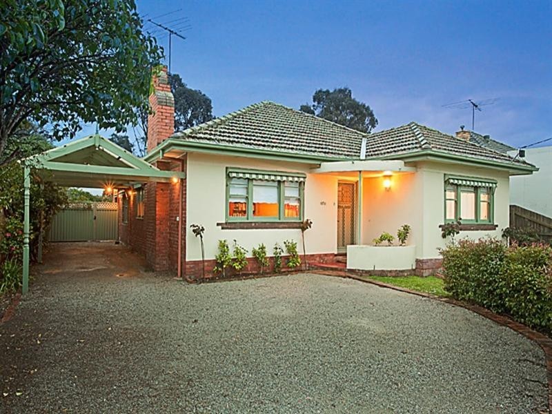 11 Devoy Street, Oakleigh South VIC 3167