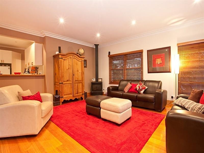 11 Devoy Street, Oakleigh South VIC 3167