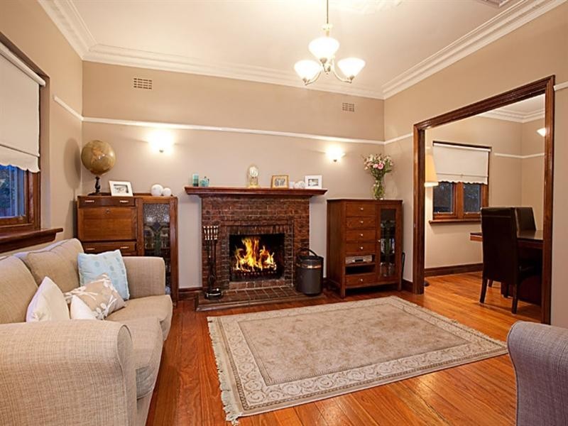 11 Devoy Street, Oakleigh South VIC 3167