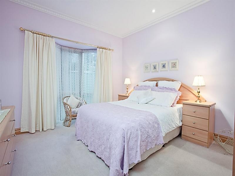 11 Devoy Street, Oakleigh South VIC 3167