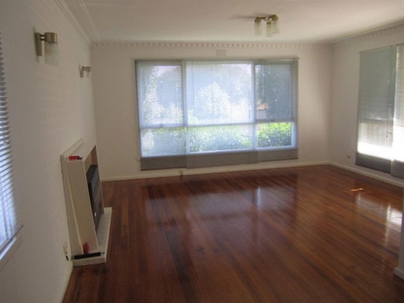 1/5 Oakleigh Street, Oakleigh East VIC 3166