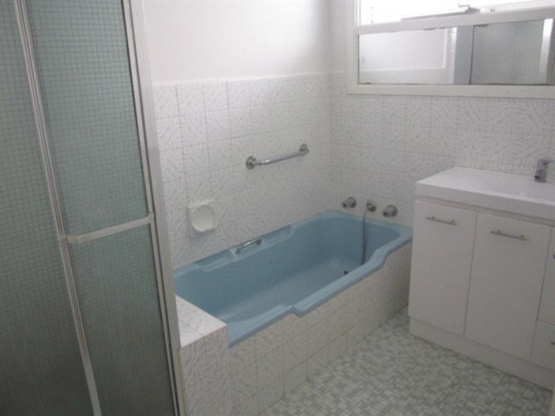 1/5 Oakleigh Street, Oakleigh East VIC 3166