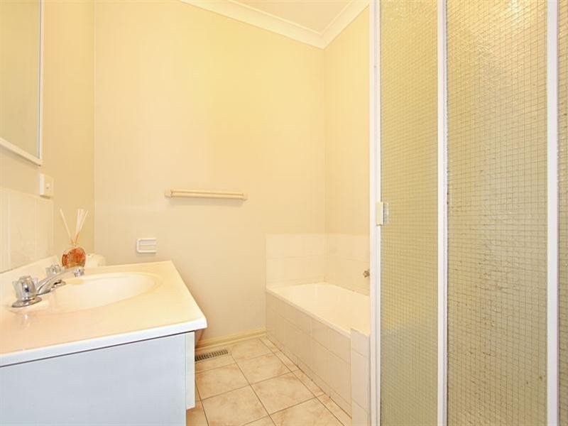 3/22 Dennis Street, Clayton VIC 3168