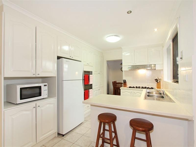 8 Swaran Court, Oakleigh South VIC 3167