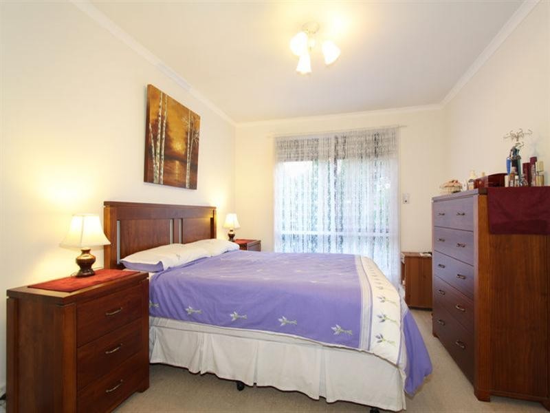 8 Swaran Court, Oakleigh South VIC 3167