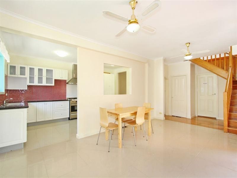 6 Sinnott Street, Burwood VIC 3125