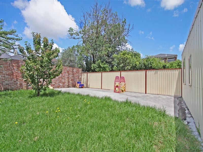 6 Sinnott Street, Burwood VIC 3125