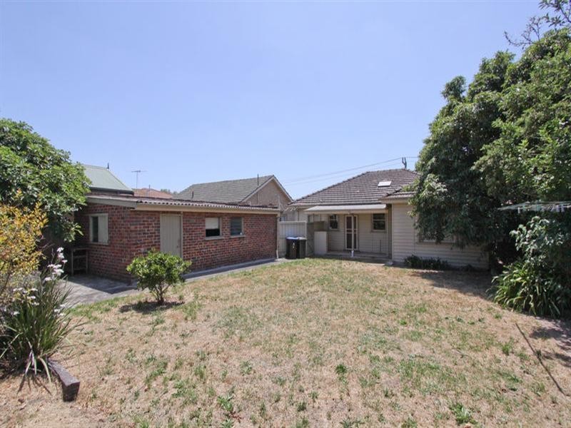 28 Midlothian Street, Malvern East VIC 3145