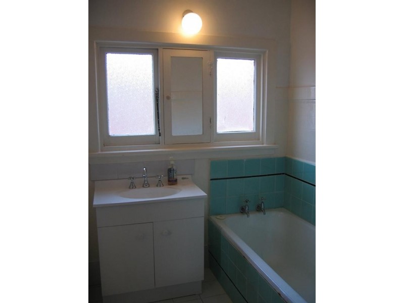 33 Reid Street, Murrumbeena VIC 3163