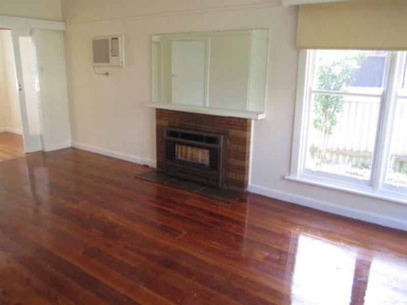 11 Collins Street, Ormond VIC 3204