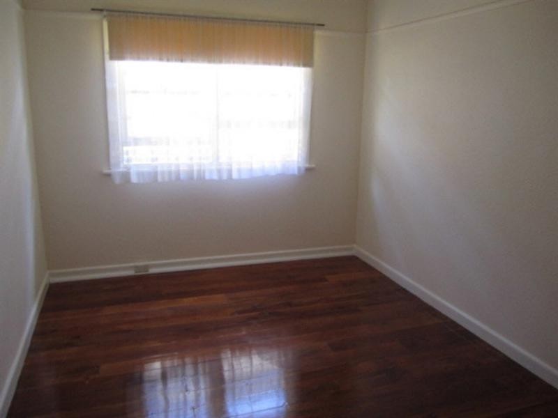 11 Collins Street, Ormond VIC 3204