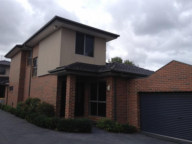 2/87 Kanooka Grove, Clayton VIC 3168