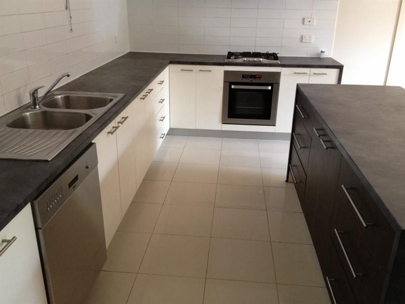 2/87 Kanooka Grove, Clayton VIC 3168