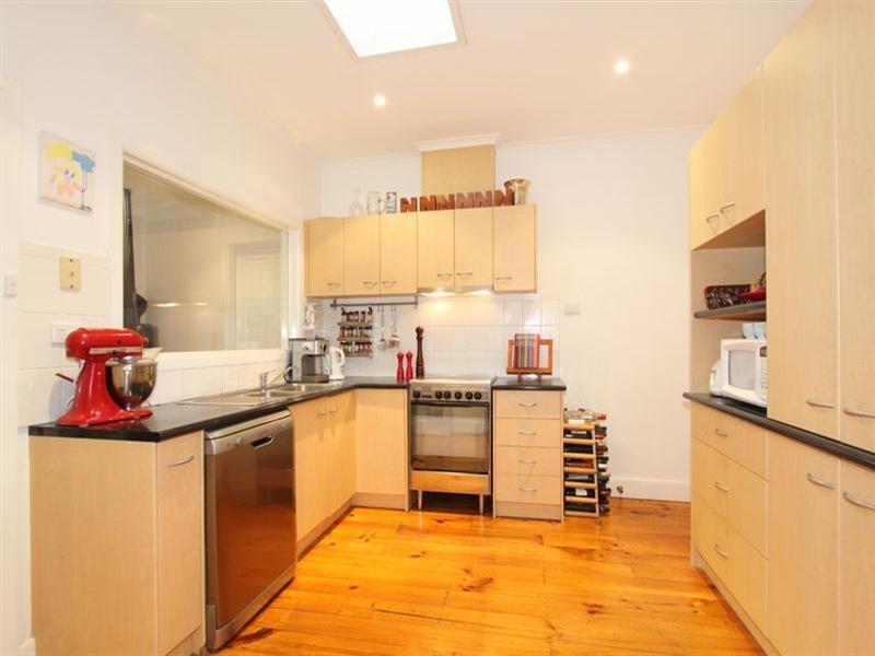 1/13 Parer Street, Oakleigh VIC 3166