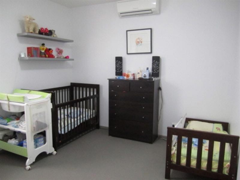 2/100 Poath Road, Hughesdale VIC 3166