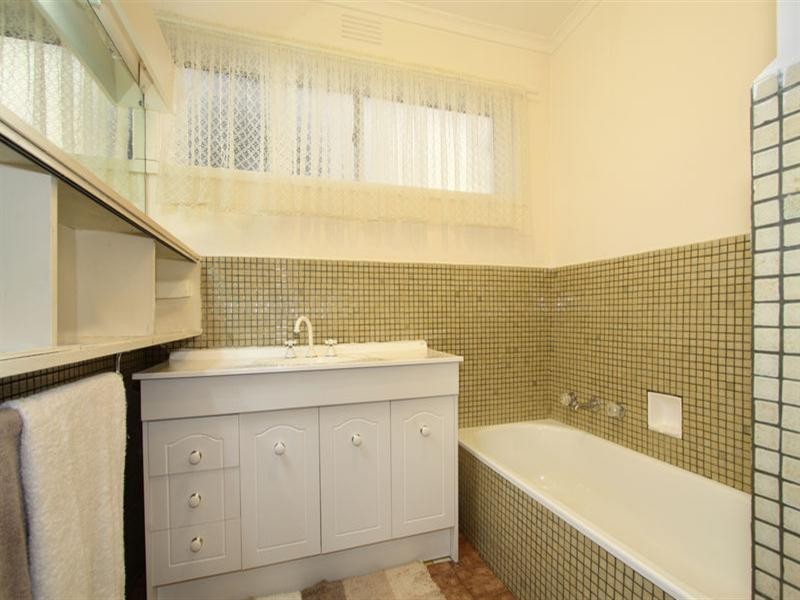 48 Smyth Street, Mount Waverley VIC 3149