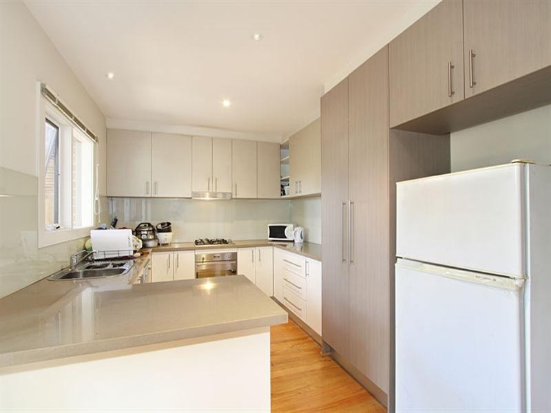 3/42 Golf Links Avenue, Oakleigh VIC 3166