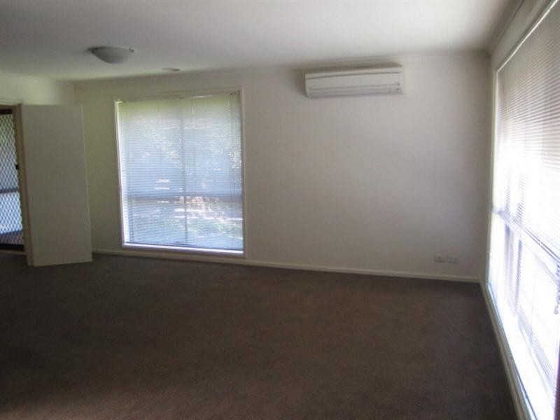 4/30 Maroo Street, Hughesdale VIC 3166