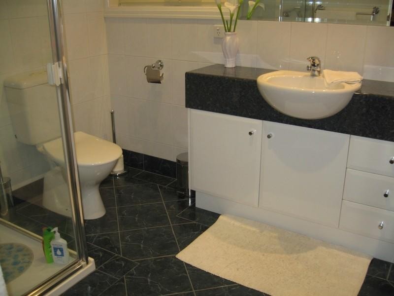 1/19 Swindon Road, Hughesdale VIC 3166