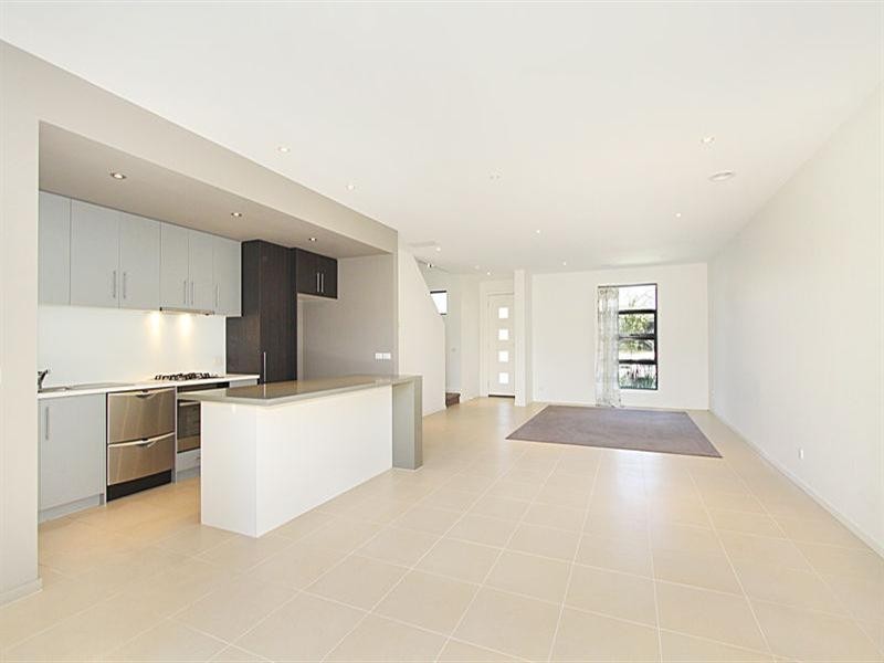 91 Rosebank Avenue, Clayton South VIC 3169