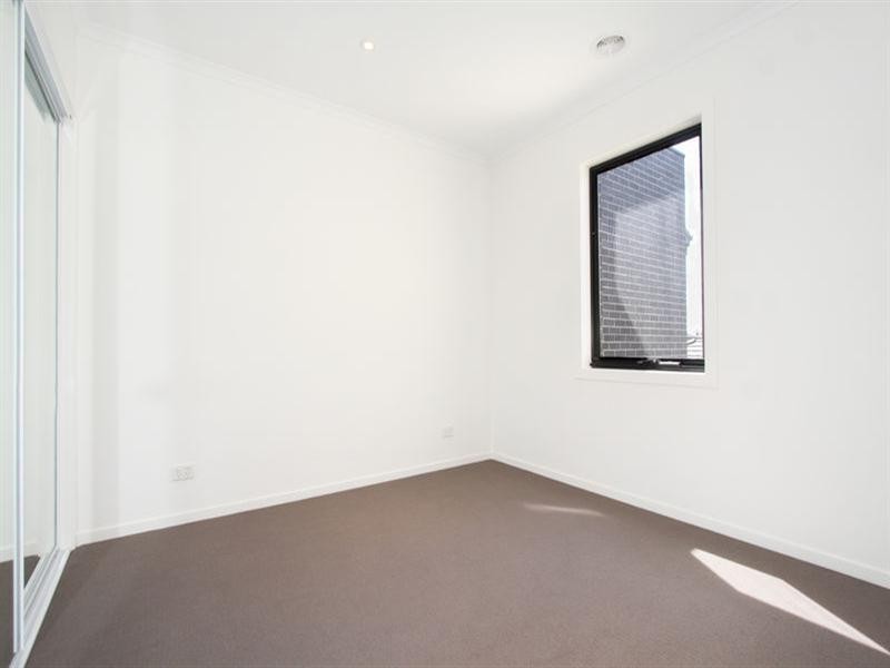 91 Rosebank Avenue, Clayton South VIC 3169