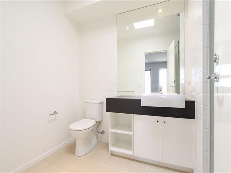 91 Rosebank Avenue, Clayton South VIC 3169
