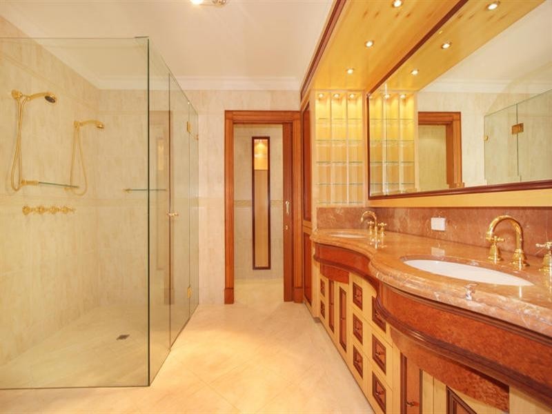 5 Swansfield Court, Warrandyte VIC 3113