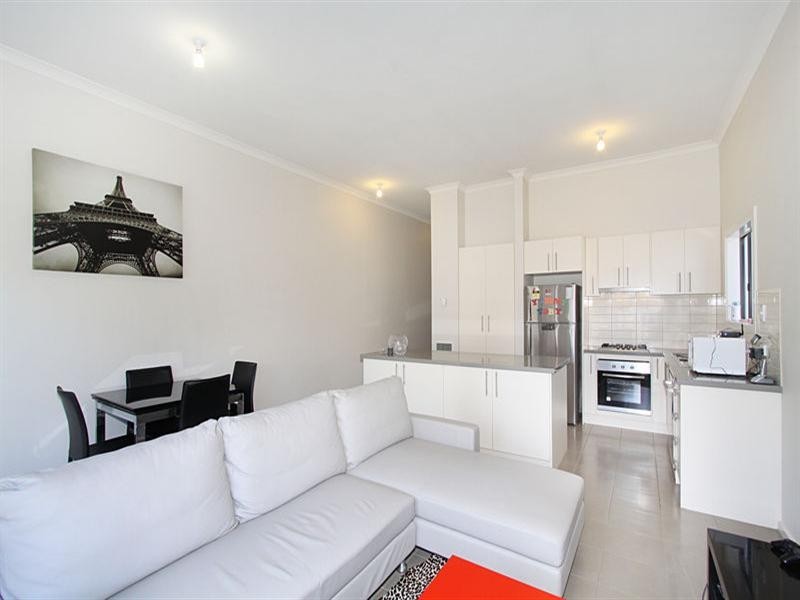 2/30 Westbrook Street, Chadstone VIC 3148