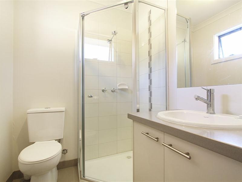 2/30 Westbrook Street, Chadstone VIC 3148
