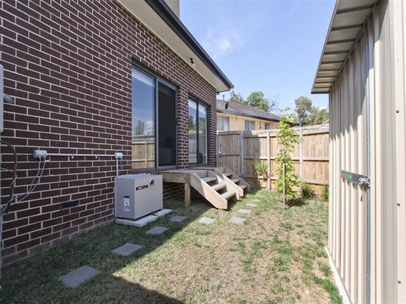 2/30 Westbrook Street, Chadstone VIC 3148