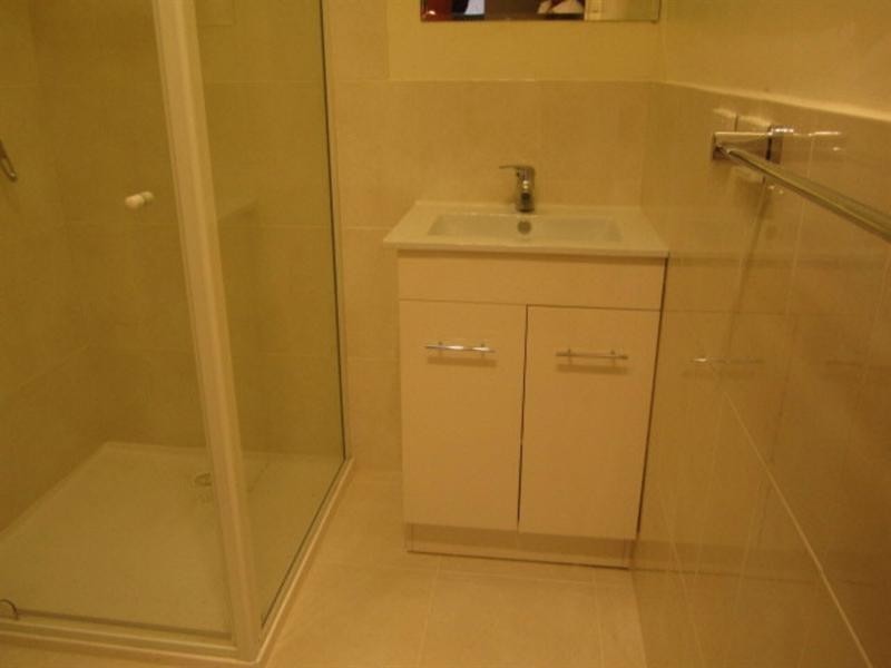 1/6 Jaguar Drive, Clayton VIC 3168